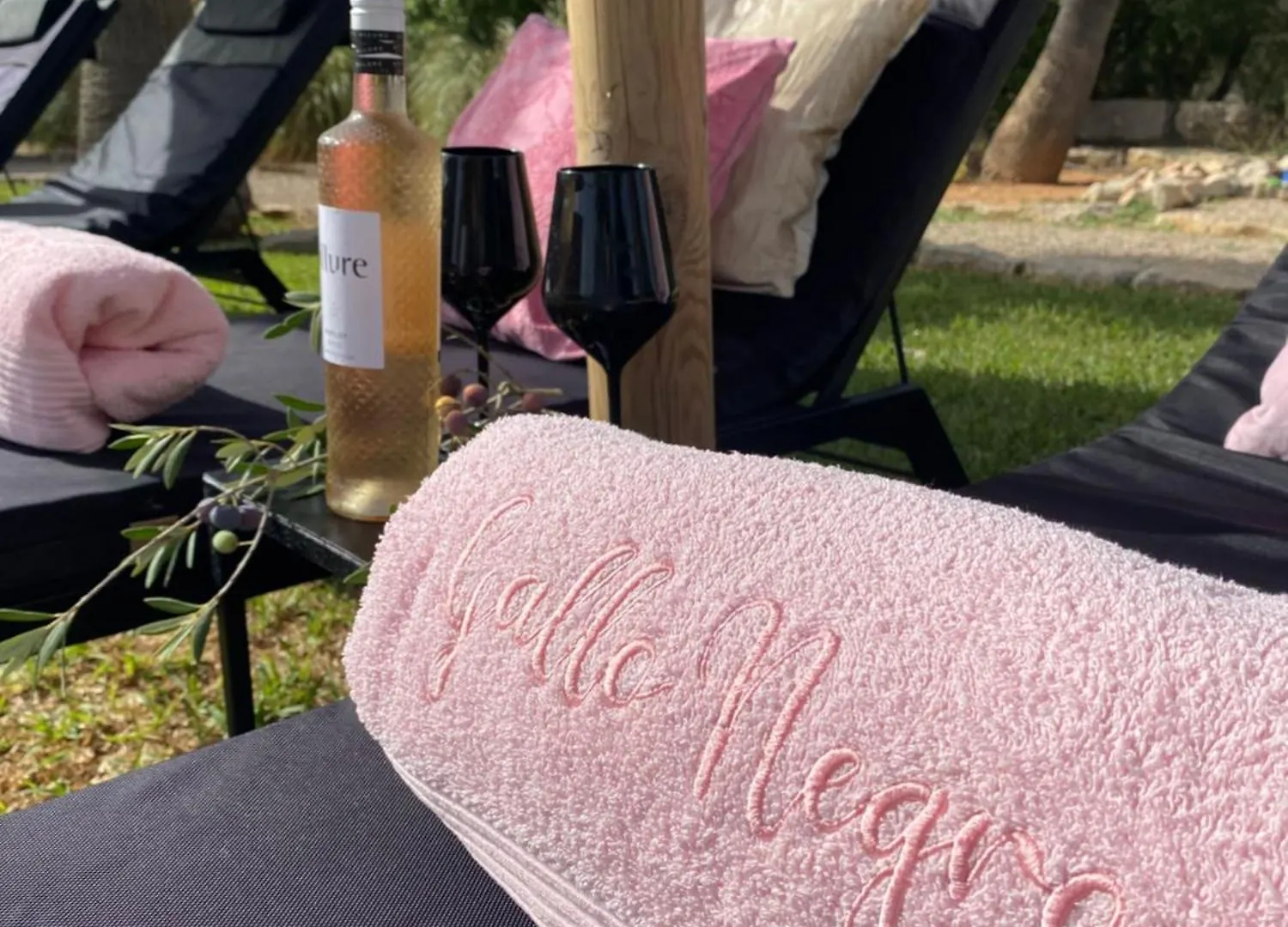 Villa Mallorca 19 Km Montuiri Finca Gallo Negro Santanyi Campos Gesamte Unterkunft Social Media